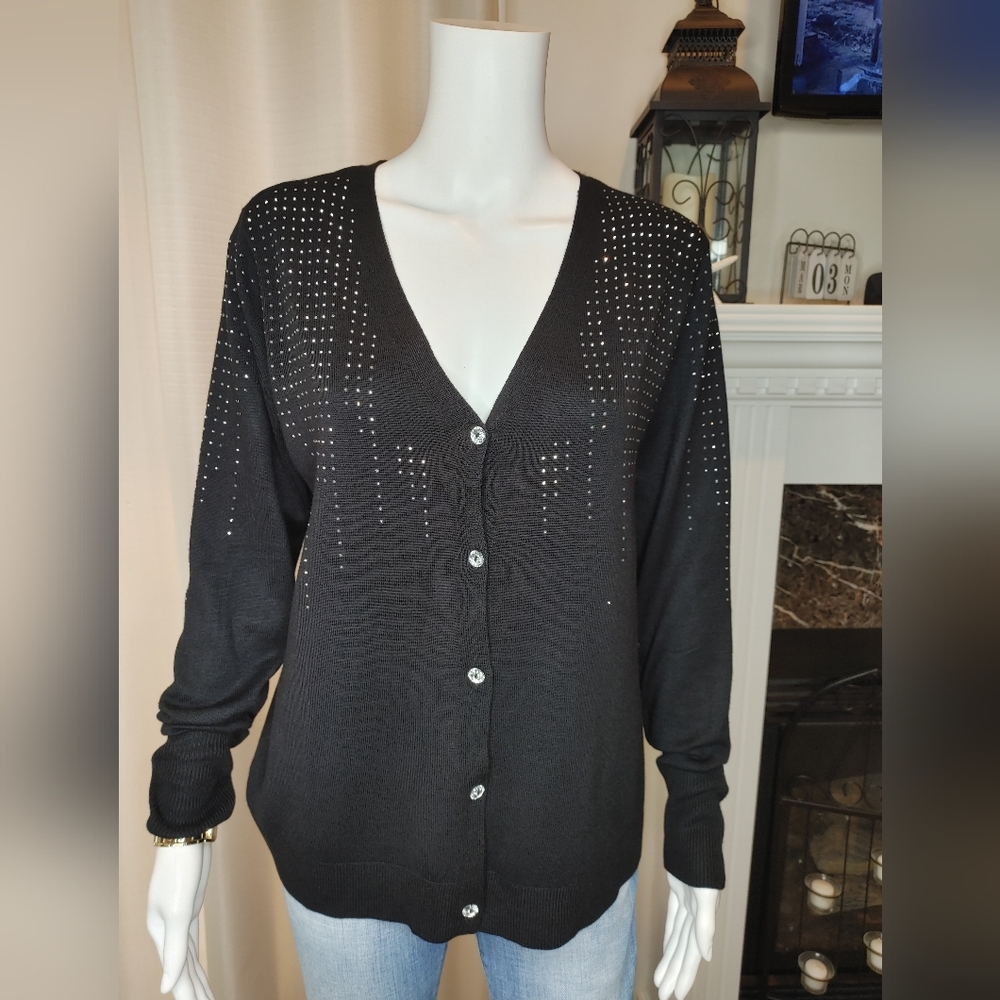MADISON STUDDED CARDIGAN SWEATER, BLACK M